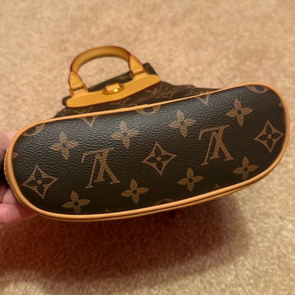 Mini Backpack Bag - Picture 6 of 8